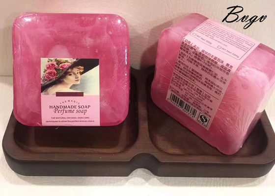 S'exfolier d'huile essentielle de savon de Sakura Flower Extract Luffa Scrub frottent le savon